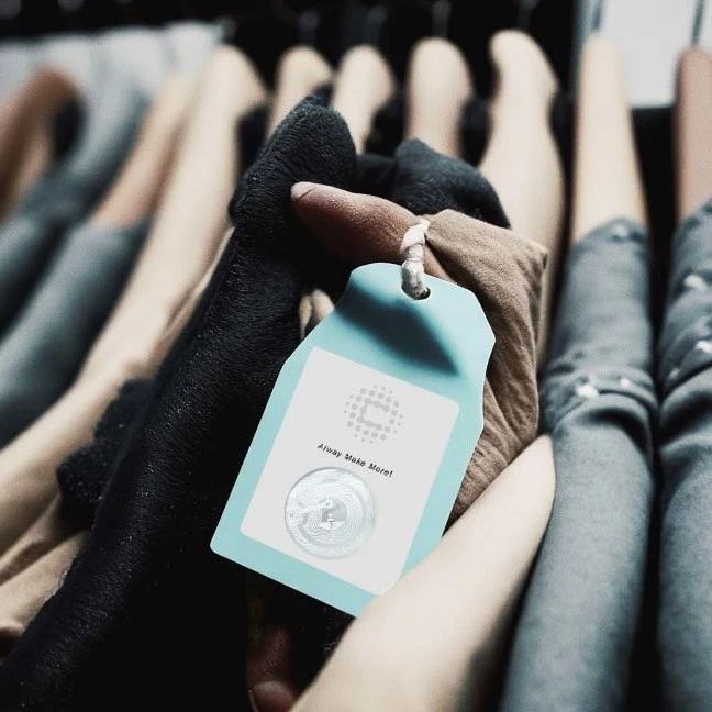 服装防伪标签.jpg 服装防伪标签.jpg